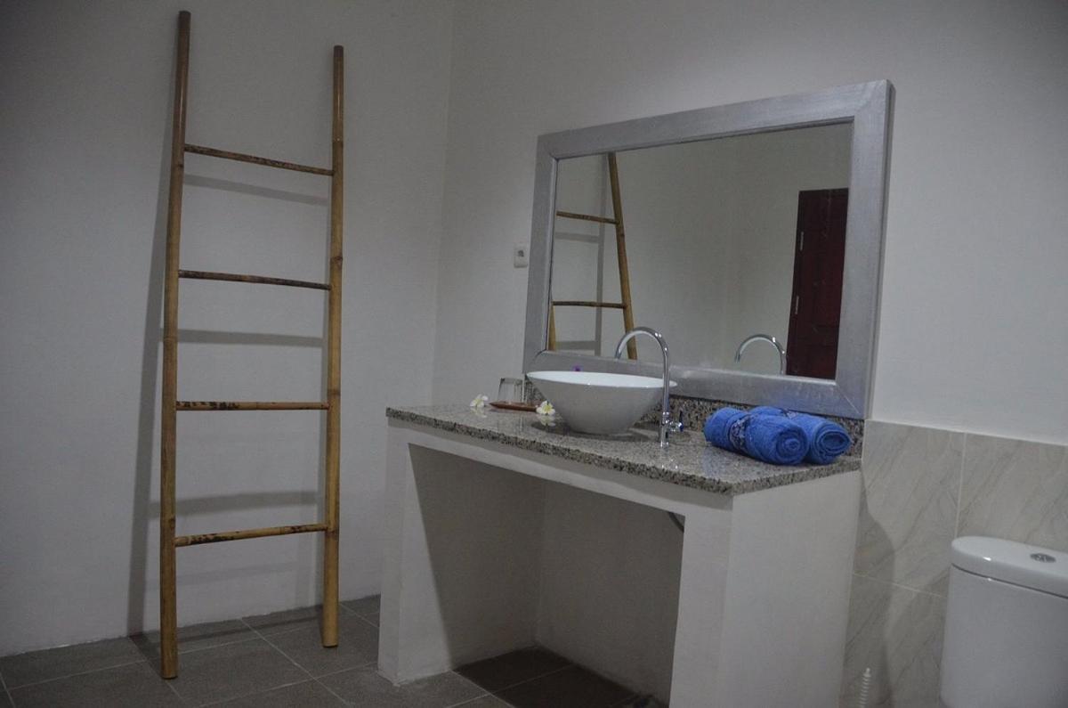 Amigos Bungalows Gili Meno Luaran gambar
